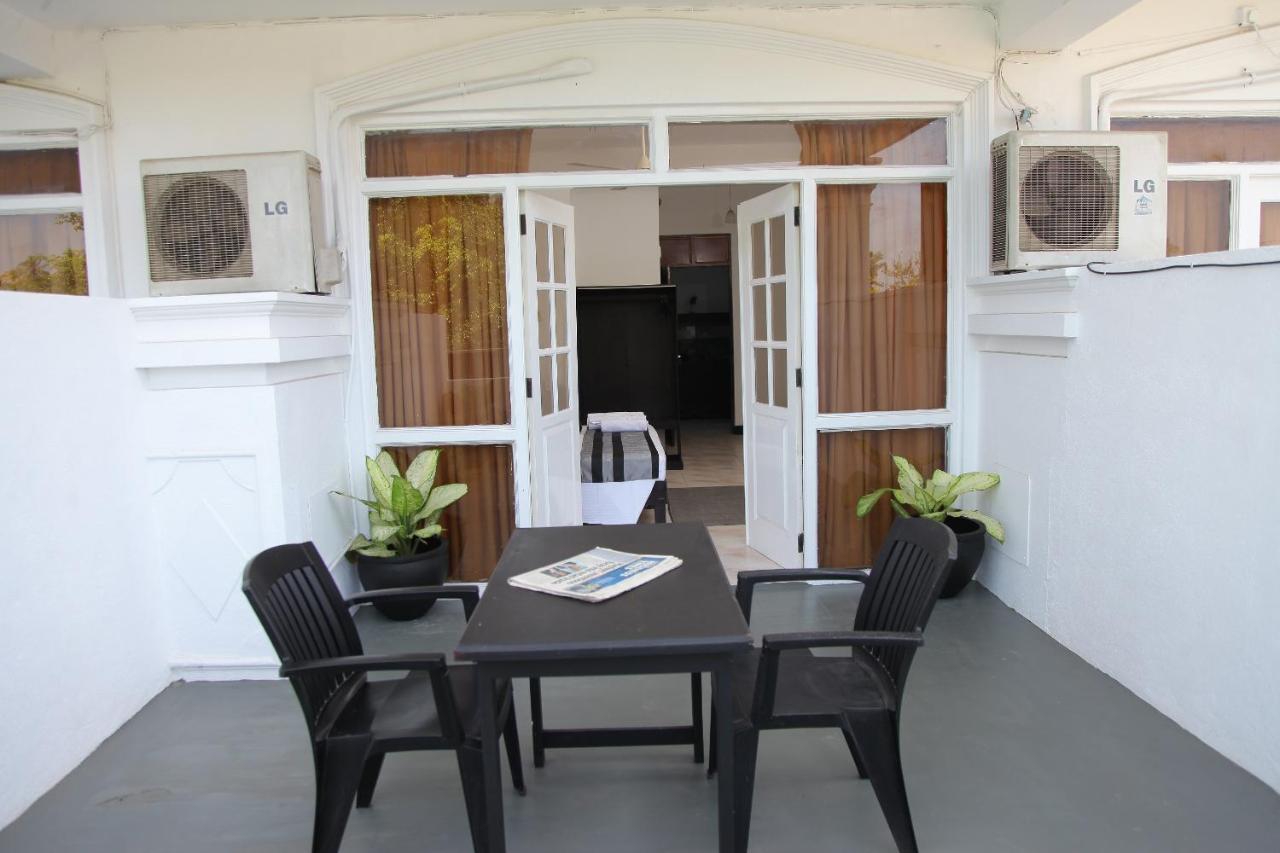Hotel Nathaliya Katunayaka Ngoại thất bức ảnh