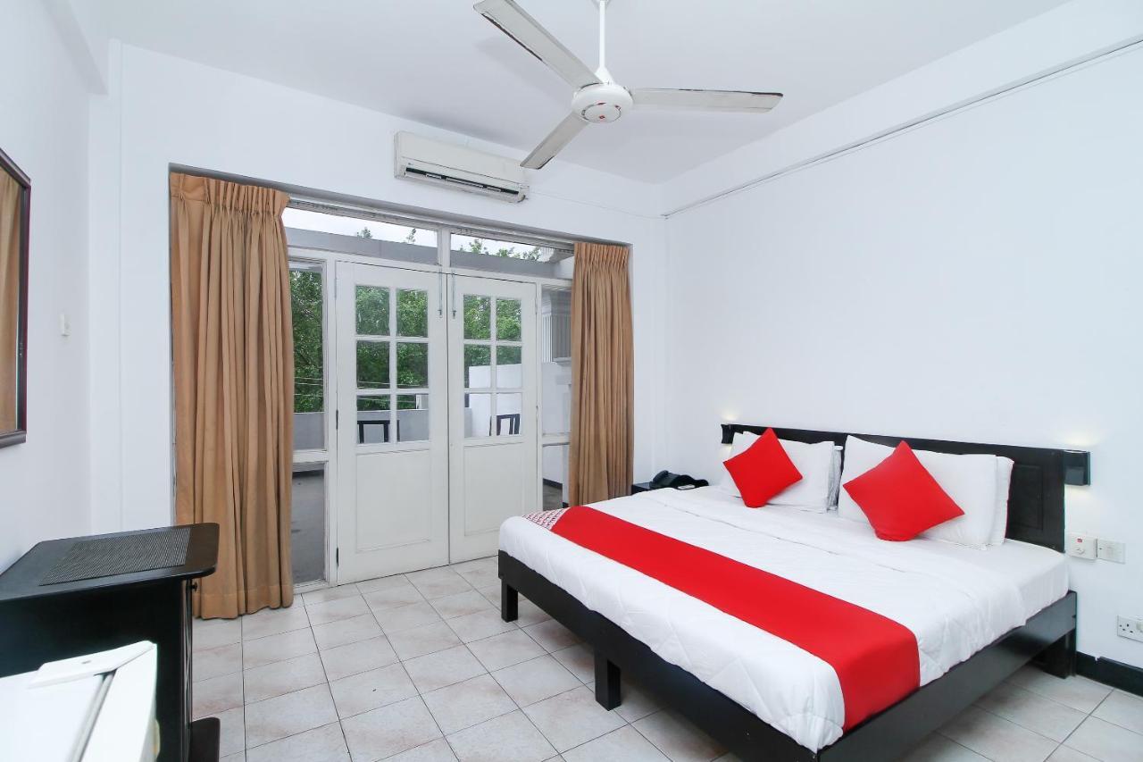 Hotel Nathaliya Katunayaka Ngoại thất bức ảnh
