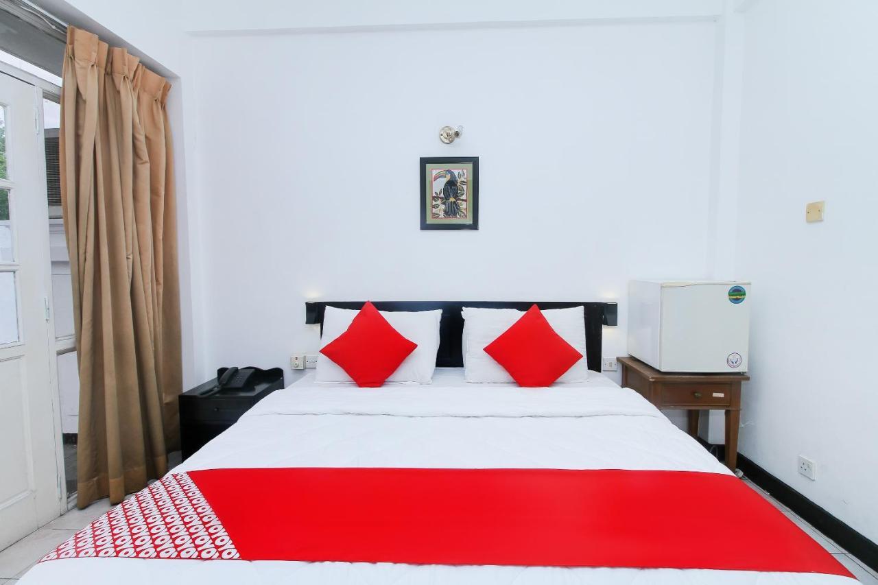 Hotel Nathaliya Katunayaka Ngoại thất bức ảnh